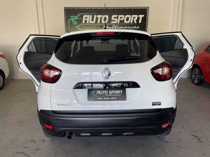 CAPTUR 1.6 LIFE 16V FLEX 4P AUTOMÁTICO - 2019 - CAXIAS DO SUL