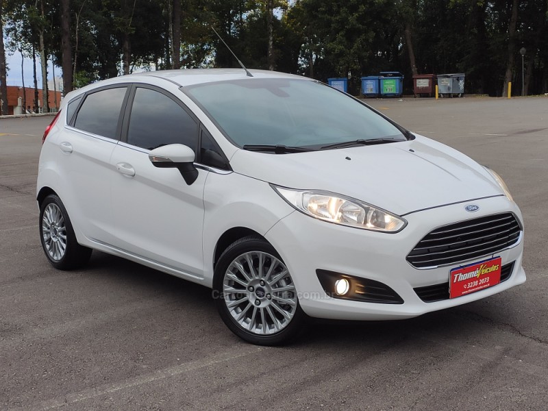 FIESTA 1.6 TITANIUM HATCH 16V FLEX 4P AUTOMÁTICO - 2016 - CAXIAS DO SUL