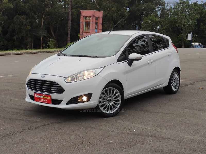 FIESTA 1.6 TITANIUM HATCH 16V FLEX 4P AUTOMÁTICO