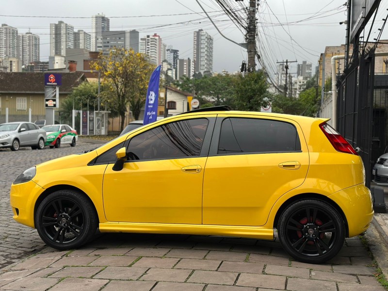 PUNTO 1.8 SPORTING 8V FLEX 4P MANUAL - 2008 - CAXIAS DO SUL