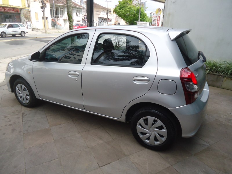 ETIOS 1.3 X 16V FLEX 4P AUTOMÁTICO - 2020 - CAXIAS DO SUL