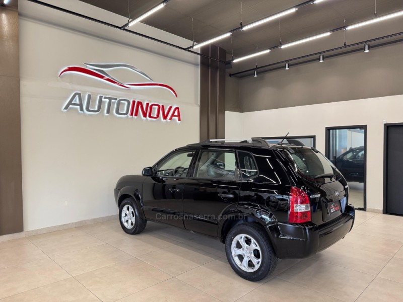 TUCSON 2.0 GL 2WD 16V GASOLINA 4P MANUAL - 2010 - IVOTI