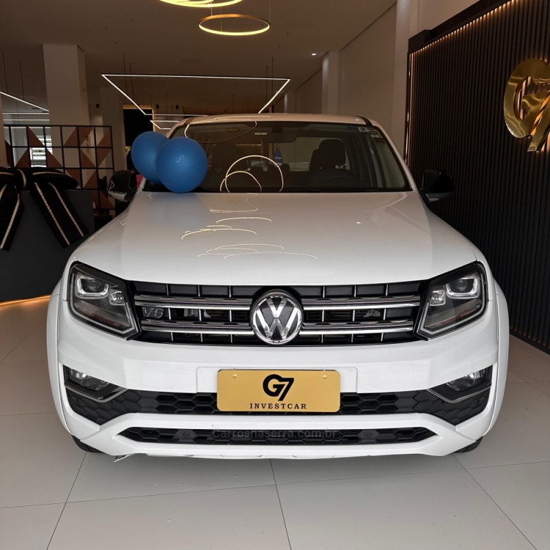 AMAROK 3.0 V6 TDI HIGHLINE CD DIESEL 4MOTION AUTOMÁTICO - 2020 - IVOTI