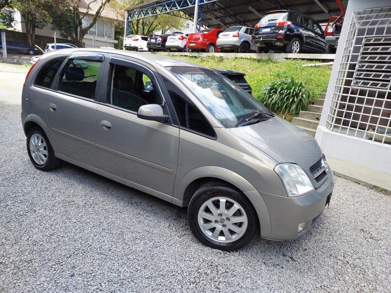 MERIVA 1.8 MPFI CD 8V GASOLINA 4P MANUAL - 2003 - BENTO GONçALVES