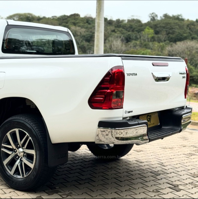 HILUX 2.7 SRV 4X2 CD 16V FLEX 4P AUTOMÁTICO - 2020 - IVOTI