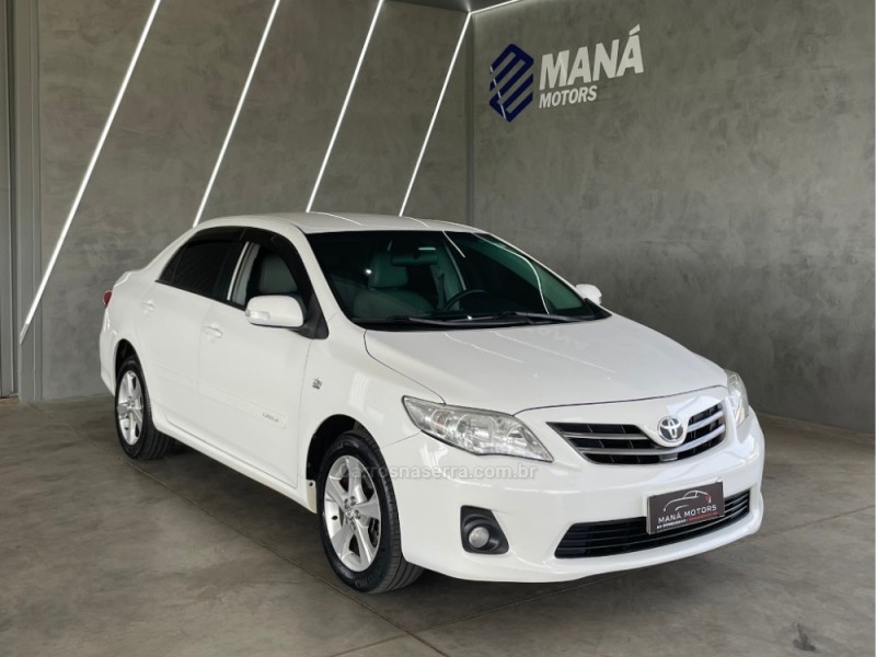 COROLLA 2.0 XEI 16V FLEX 4P AUTOMÁTICO - 2014 - SANANDUVA