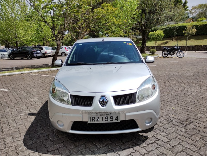 SANDERO 1.0 EXPRESSION 16V FLEX 4P MANUAL - 2011 - CAXIAS DO SUL