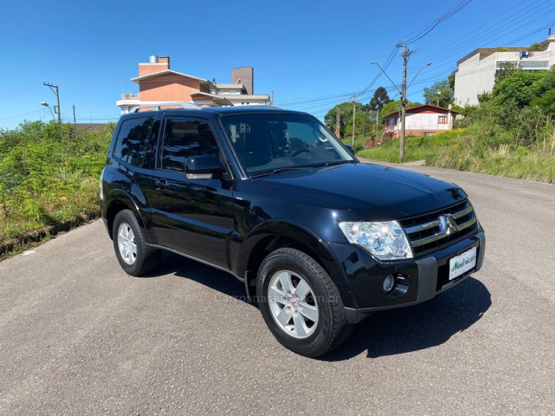 PAJERO FULL 3.8 HPE 4X4 V6 24V GASOLINA 2P AUTOMÁTICO - 2008 - FLORES DA CUNHA