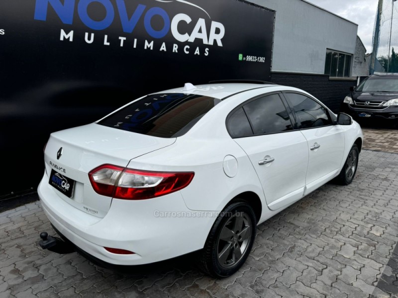 FLUENCE 2.0 DYNAMIQUE 16V FLEX 4P MANUAL - 2013 - ESTâNCIA VELHA