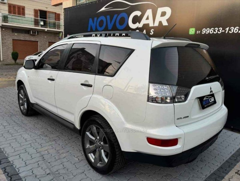 OUTLANDER 2.0 16V GASOLINA 4P AUTOMÁTICO - 2012 - ESTâNCIA VELHA