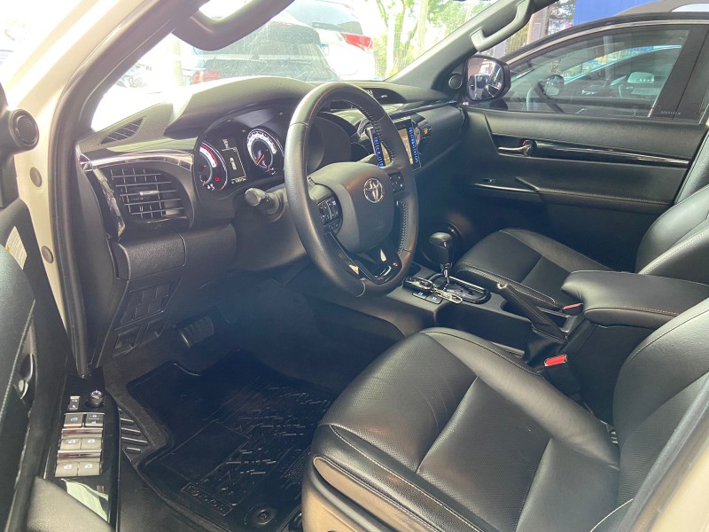 HILUX 2.8 SRX 4X4 CD 16V DIESEL 4P AUTOMÁTICO - 2019 - FARROUPILHA