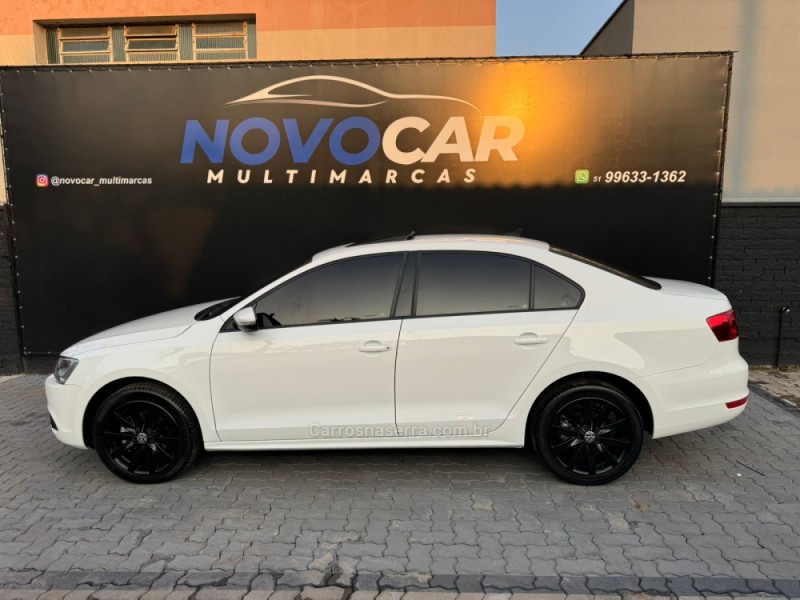 JETTA 2.0 COMFORTLINE FLEX 4P TIPTRONIC - 2013 - ESTâNCIA VELHA