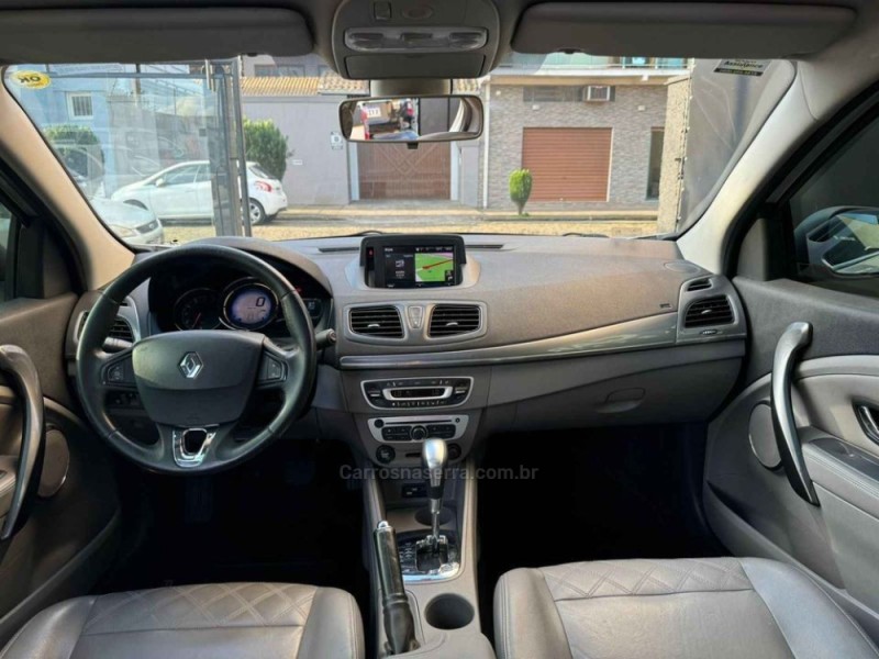 FLUENCE 2.0 PRIVILÉGE 16V FLEX 4P AUTOMÁTICO - 2016 - ESTâNCIA VELHA