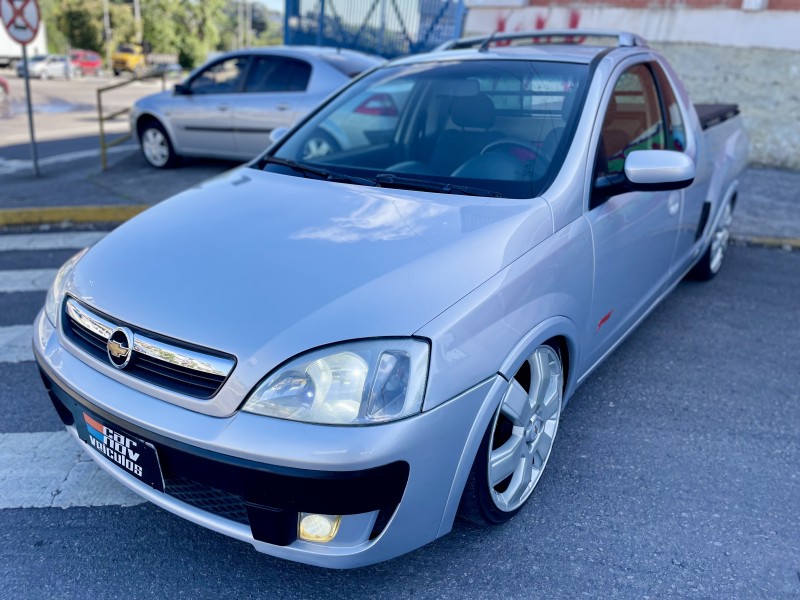 MONTANA 1.8 MPFI SPORT CS 8V FLEX 2P MANUAL - 2004 - CAXIAS DO SUL