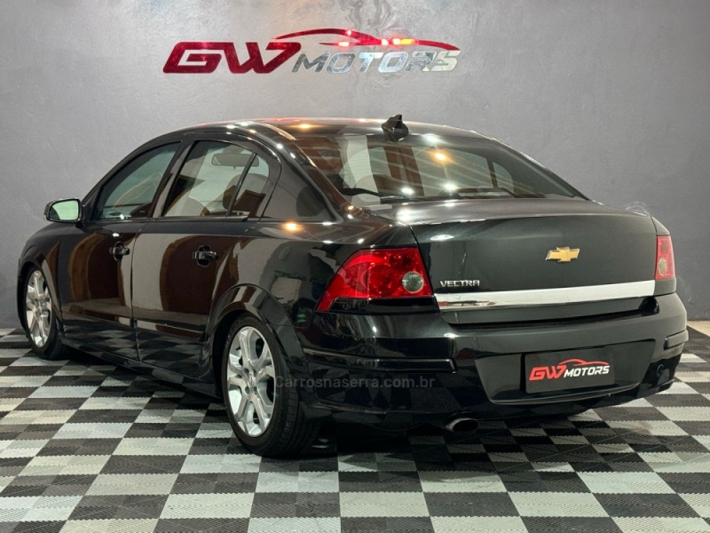 VECTRA 2.0 MPFI ELEGANCE 8V 140CV FLEX 4P MANUAL - 2011 - NOVO HAMBURGO