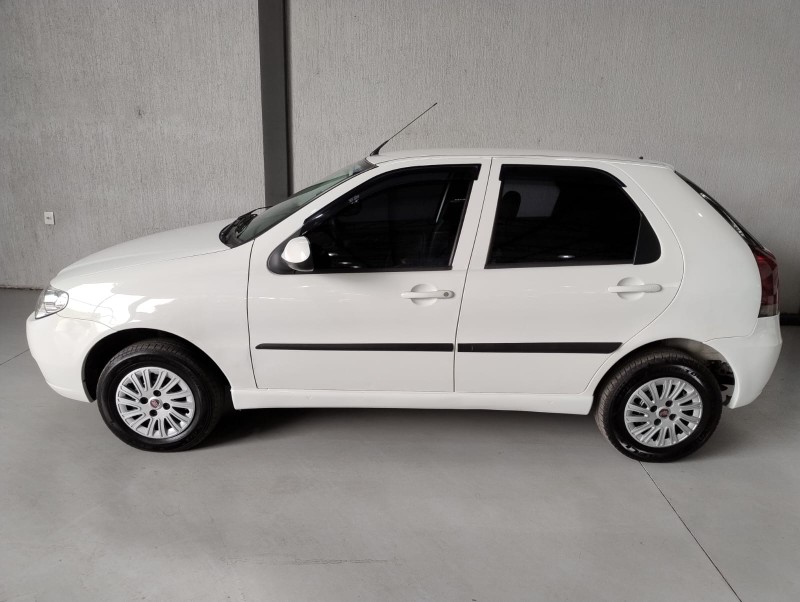 PALIO 1.0 MPI FIRE CELEBRATION 8V FLEX 4P MANUAL - 2015 - SãO SEBASTIãO DO CAí