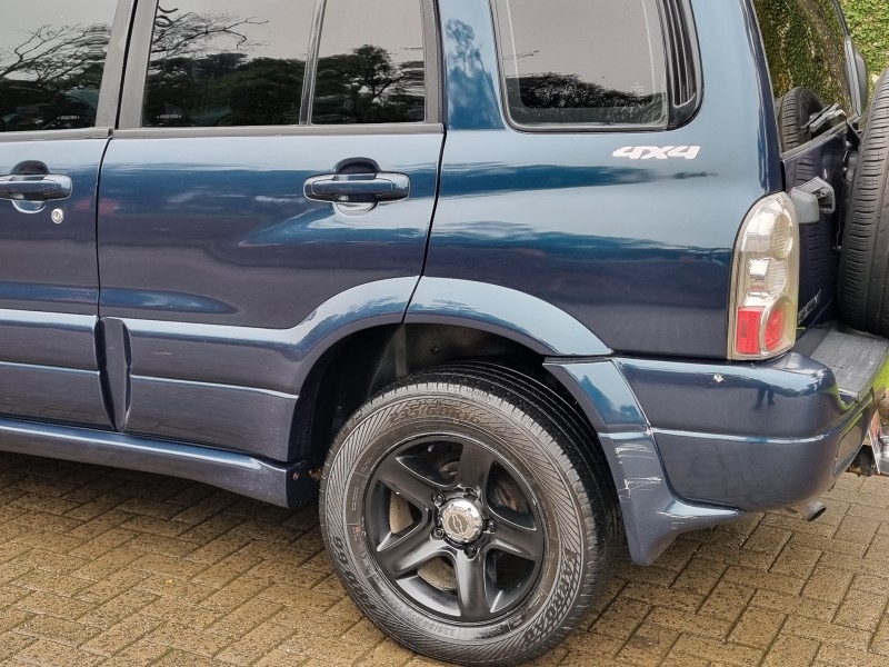 TRACKER 2.0 4X4 8V TURBO INTERCOOLER DIESEL 4P MANUAL - 2001 - CAXIAS DO SUL