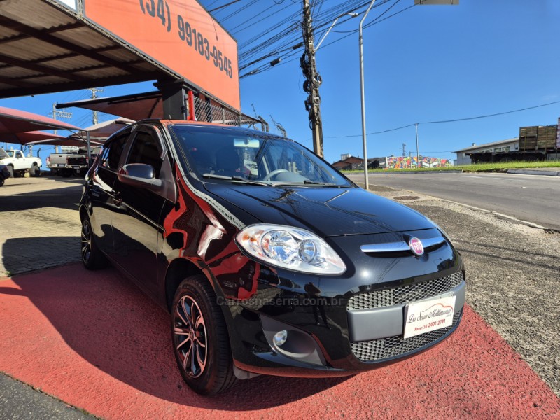 PALIO 1.4 MPI ATTRACTIVE 8V FLEX 4P MANUAL - 2015 - FARROUPILHA