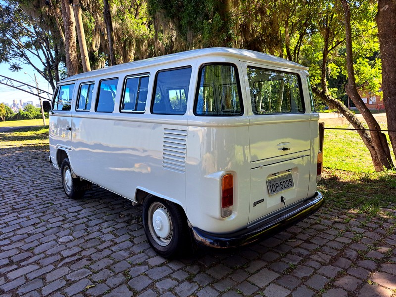 KOMBI 1.6 MI STD 8V GASOLINA 3P MANUAL - 1995 - CAXIAS DO SUL