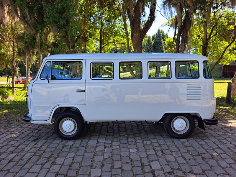 KOMBI 1.6 MI STD 8V GASOLINA 3P MANUAL - 1995 - CAXIAS DO SUL