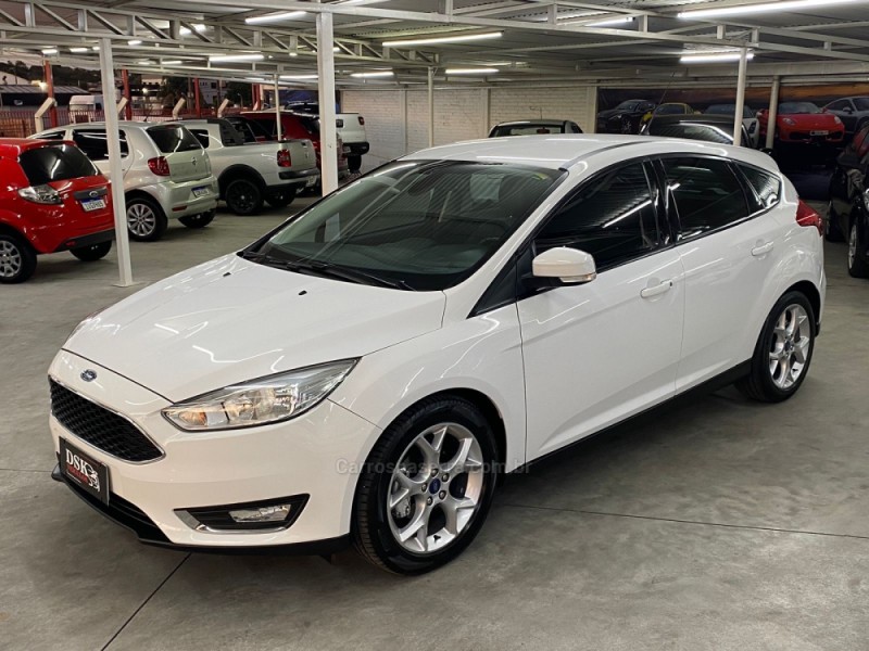 FOCUS 2.0 SE PLUS 16V FLEX 4P AUTOMÁTICO - 2018 - CAXIAS DO SUL