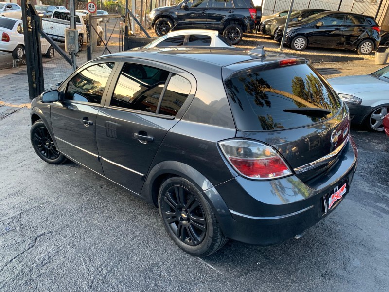 VECTRA 2.0 MPFI GT HATCH 8V FLEX 4P MANUAL - 2008 - CAXIAS DO SUL