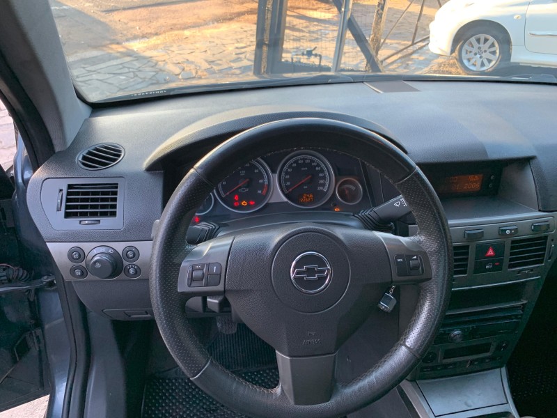 VECTRA 2.0 MPFI GT HATCH 8V FLEX 4P MANUAL - 2008 - CAXIAS DO SUL