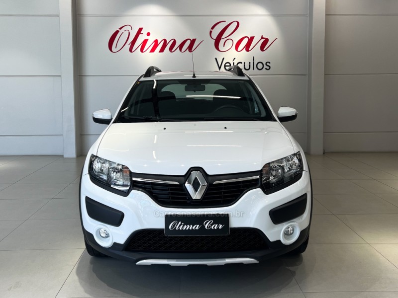 SANDERO 1.6 STEPWAY 8V FLEX 4P MANUAL - 2017 - FLORES DA CUNHA