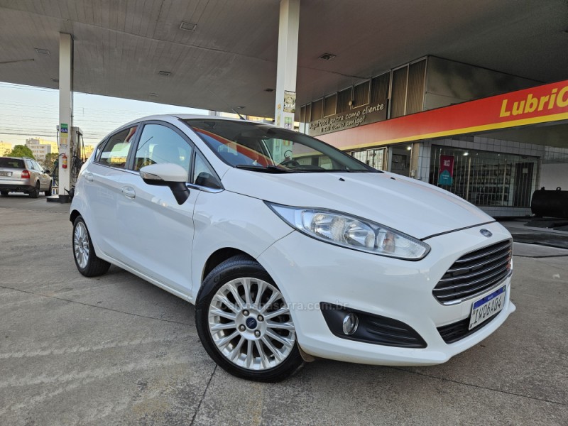 FIESTA 1.6 TITANIUM HATCH 16V FLEX 4P AUTOMÁTICO - 2016 - CAXIAS DO SUL