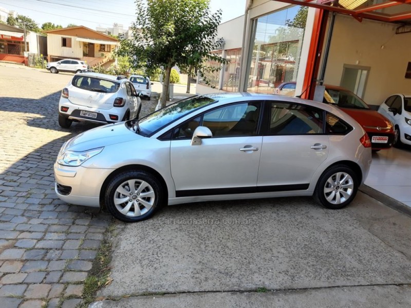 C4 2.0 GLX 16V FLEX 4P MANUAL - 2010 - GUAPORé