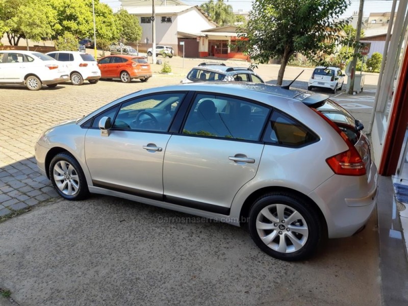 C4 2.0 GLX 16V FLEX 4P MANUAL - 2010 - GUAPORé