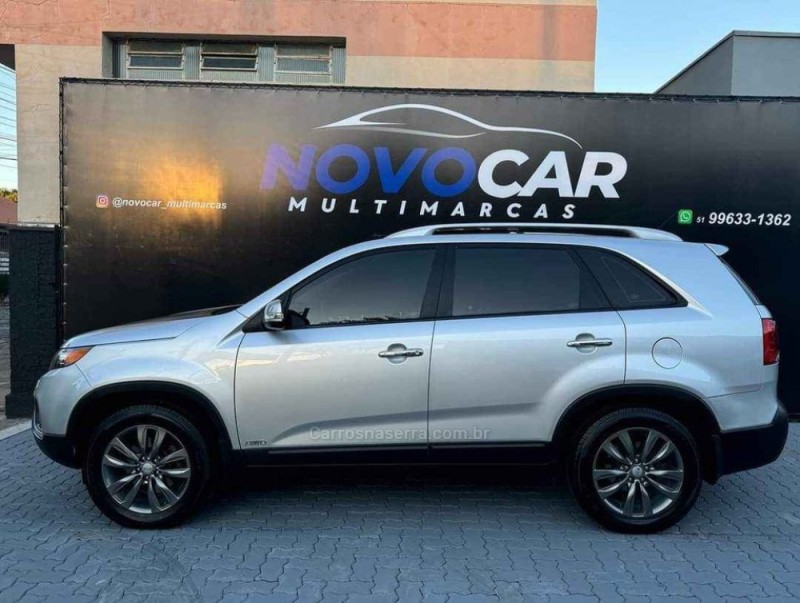 SORENTO 3.5 S.670 V6 4X4 24V GASOLINA 4P AUTOMÁTICO - 2013 - ESTâNCIA VELHA