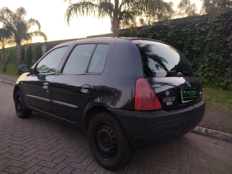 CLIO 1.0 RL 16V GASOLINA 4P MANUAL - 2002 - CAXIAS DO SUL