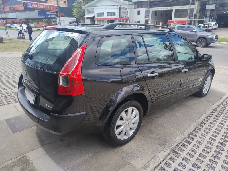 MÉGANE 1.6 DYNAMIQUE GRAND TOUR 16V FLEX 4P MANUAL - 2012 - CAXIAS DO SUL