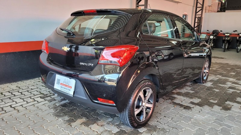 ONIX 1.4 MPFI LTZ 8V FLEX 4P AUTOMÁTICO - 2019 - GARIBALDI