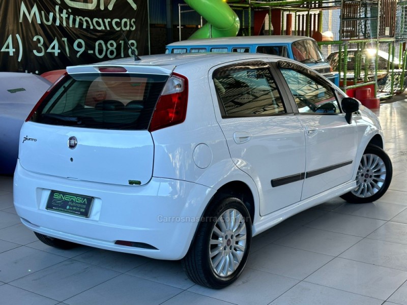 PUNTO 1.4 ELX 8V FLEX 4P MANUAL - 2010 - CAXIAS DO SUL