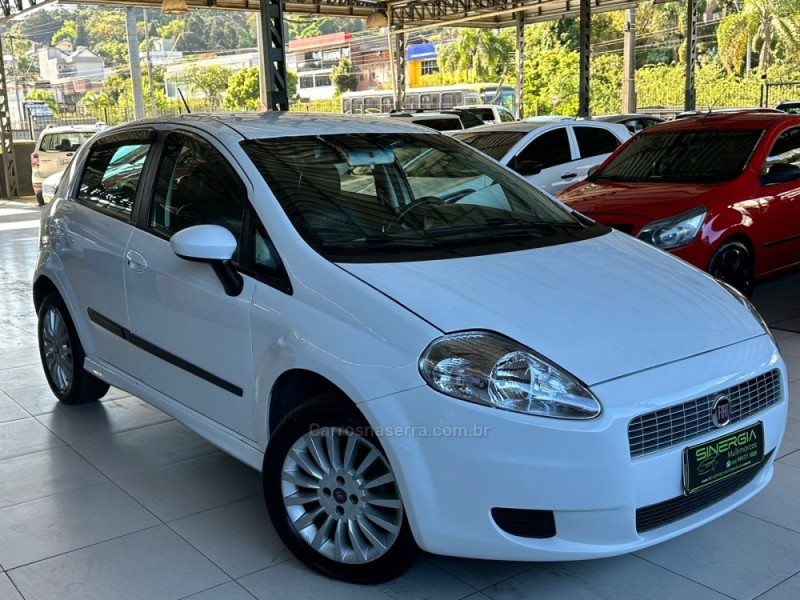 PUNTO 1.4 ELX 8V FLEX 4P MANUAL - 2010 - CAXIAS DO SUL