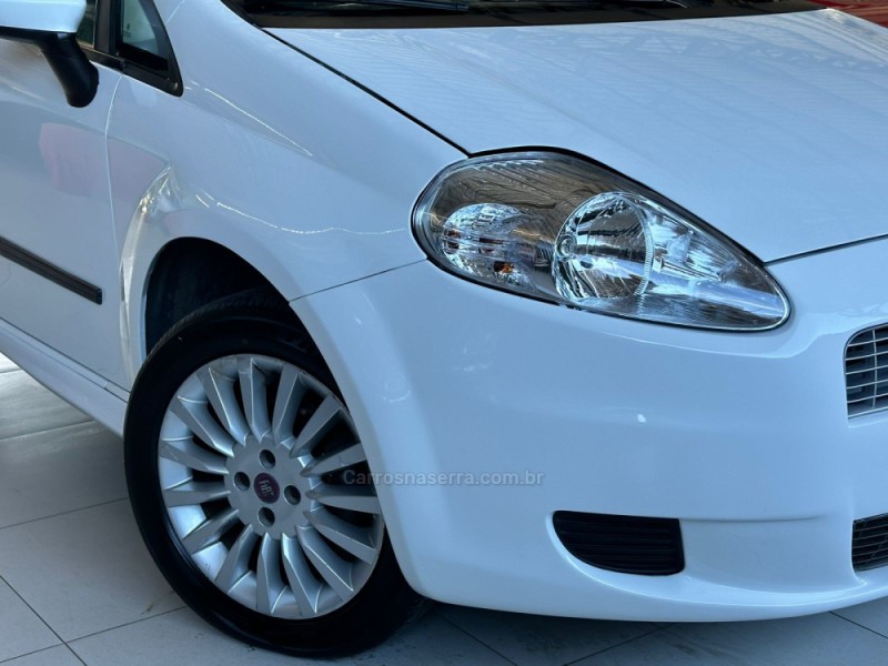 PUNTO 1.4 ELX 8V FLEX 4P MANUAL - 2010 - CAXIAS DO SUL