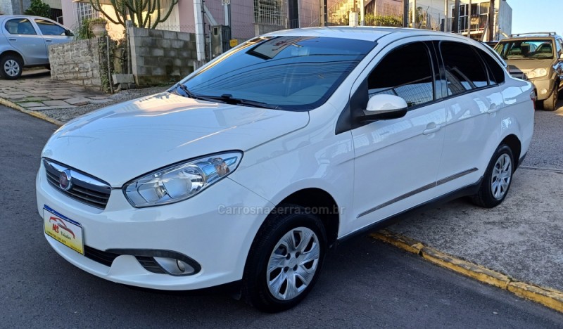 GRAND SIENA 1.6 MPI ESSENCE 16V FLEX 4P MANUAL - 2014 - FARROUPILHA