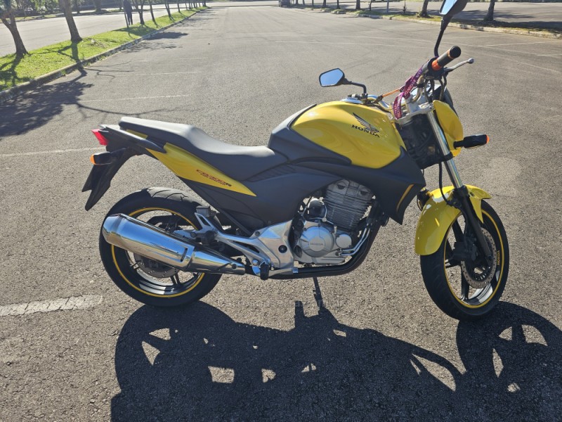 CB 300R ABS - 2012 - BENTO GONçALVES