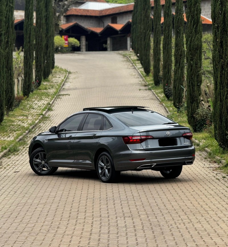 JETTA 1.4 R-LINE 250 16V TSI FLEX 4P AUTOMÁTICO - 2020 - PASSO FUNDO