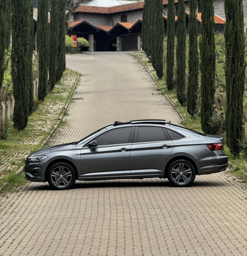 JETTA 1.4 R-LINE 250 16V TSI FLEX 4P AUTOMÁTICO - 2020 - PASSO FUNDO