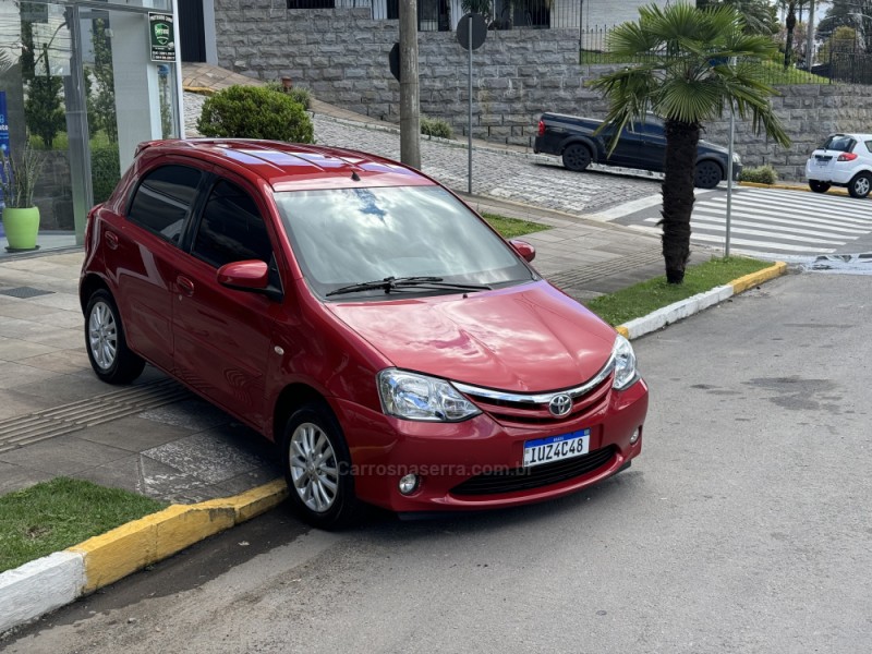 ETIOS 1.5 XLS 16V FLEX 4P MANUAL - 2014 - FARROUPILHA