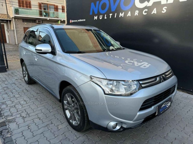 OUTLANDER 2.0 16V GASOLINA 4P AUTOMÁTICO - 2014 - ESTâNCIA VELHA