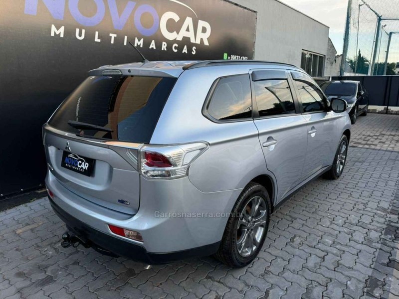 OUTLANDER 2.0 16V GASOLINA 4P AUTOMÁTICO - 2014 - ESTâNCIA VELHA