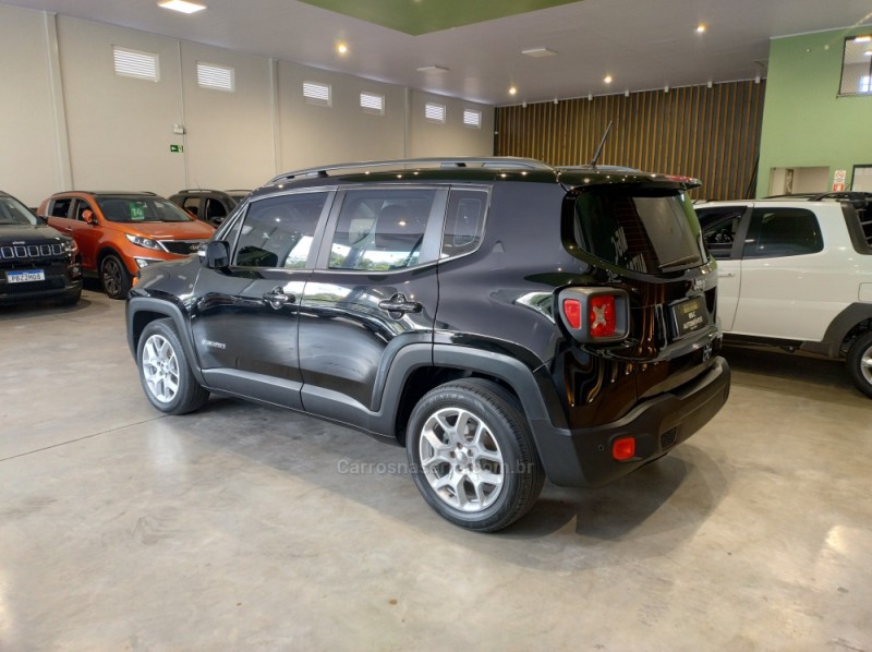 RENEGADE 1.8 16V FLEX LONGITUDE 4P AUTOMÁTICO - 2016 - CAXIAS DO SUL