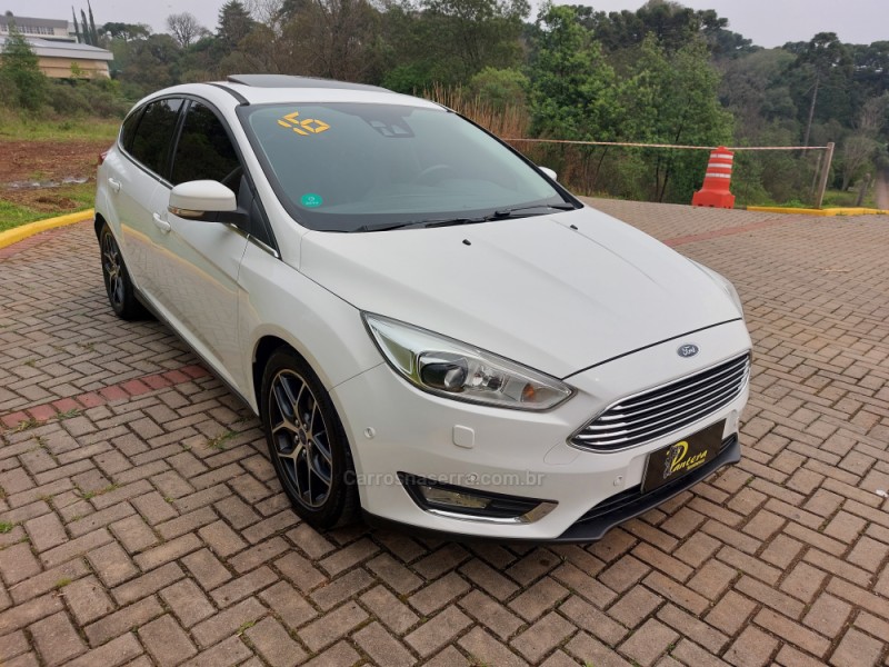 FOCUS 2.0 TITANIUM PLUS 16V FLEX 4P AUTOMÁTICO - 2016 - CAXIAS DO SUL