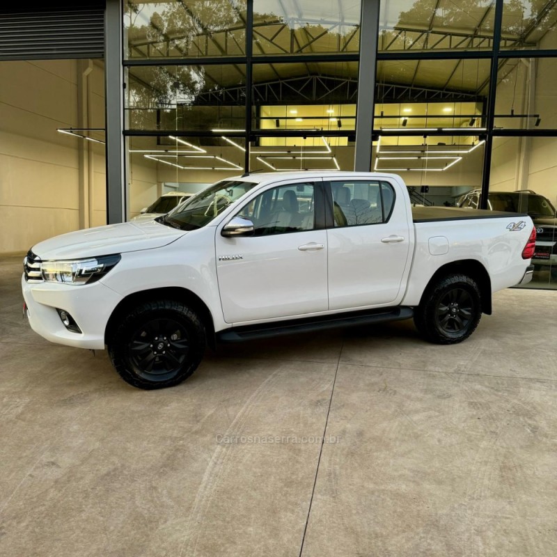 HILUX 2.8 SRV 4X4 CD 16V DIESEL 4P AUTOMÁTICO - 2017 - LAJEADO