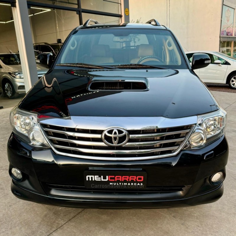 HILUX SW4 3.0 SRV 4X4 16V TURBO INTERCOOLER DIESEL 4P AUTOMÁTICO - 2015 - LAJEADO