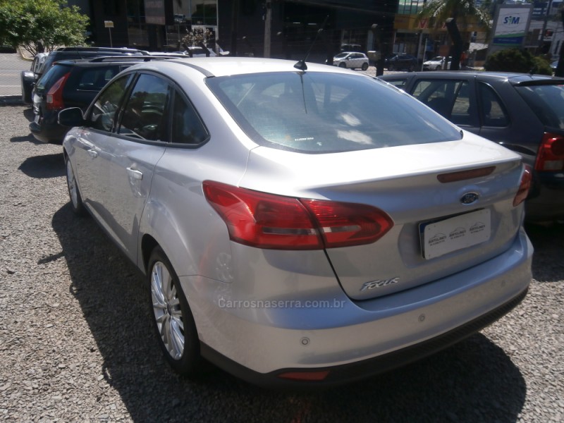 FOCUS 2.0 SE PLUS SEDAN 16V FLEX 4P AUTOMÁTICO - 2018 - FARROUPILHA